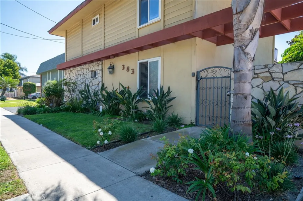 383 W Wilson Street Costa Mesa, CA 92627