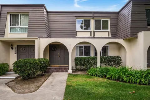 4228 Paseo De Oro