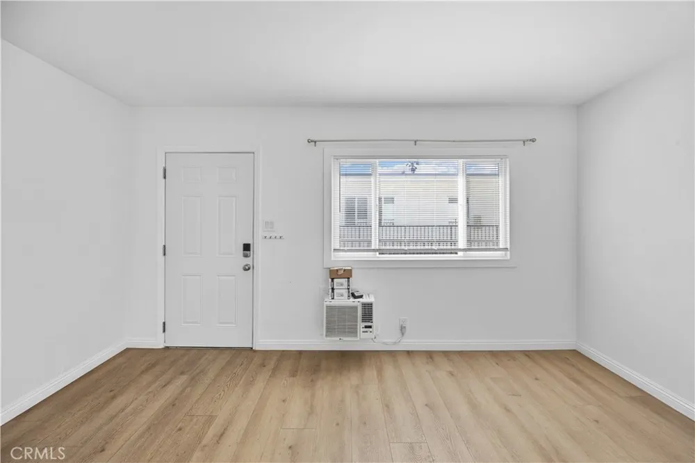 1826 12th Street Manhattan Beach, CA 90266