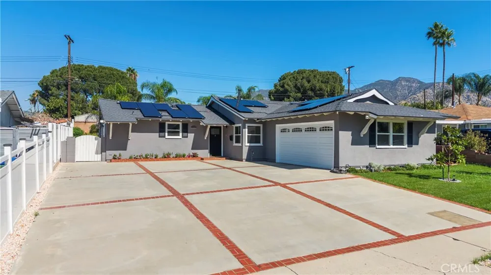 12929 Altano Sylmar, CA 91342