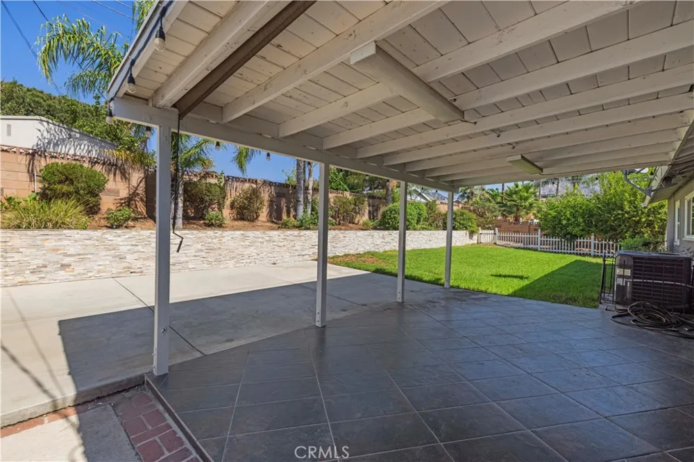 12929 Altano Sylmar, CA 91342