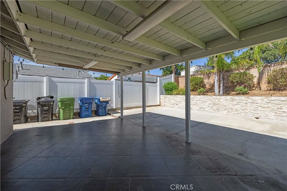 12929 Altano Sylmar, CA 91342