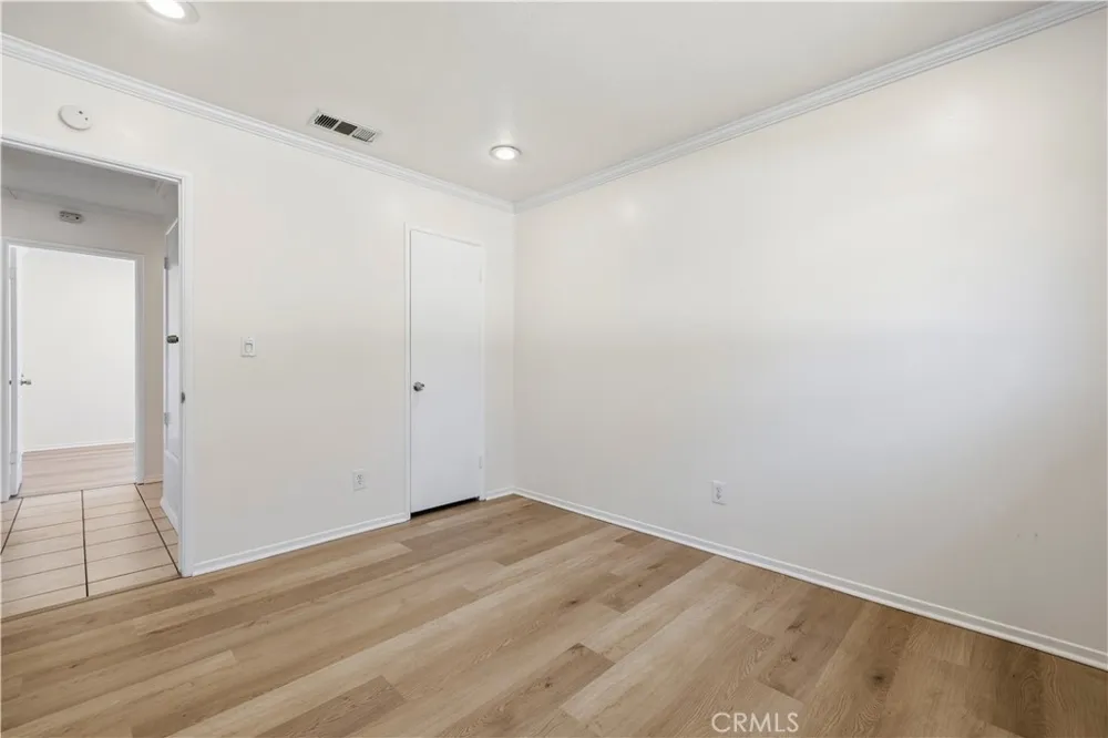 12929 Altano Sylmar, CA 91342