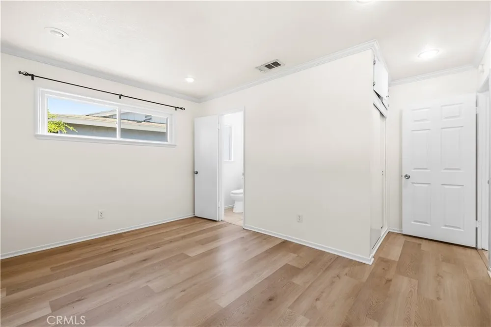 12929 Altano Sylmar, CA 91342