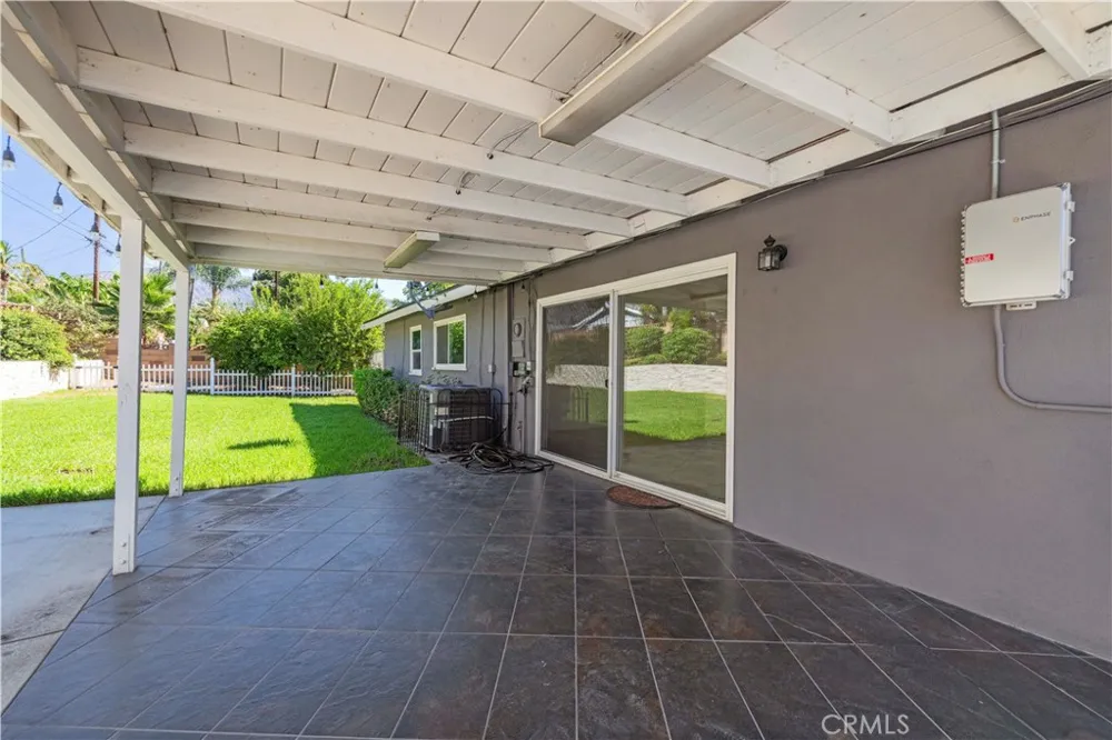 12929 Altano Sylmar, CA 91342