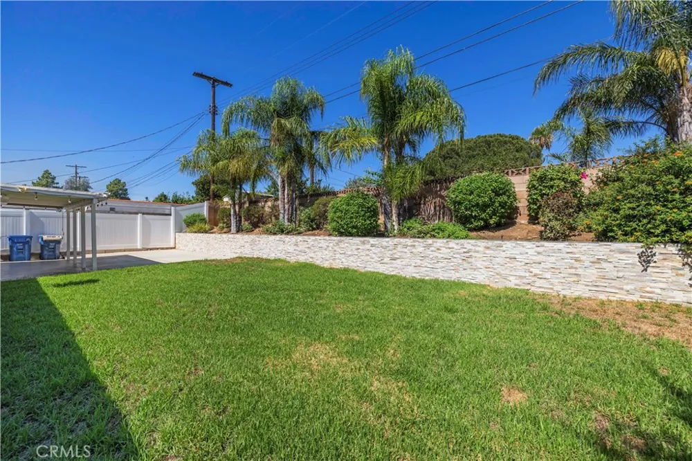 12929 Altano Sylmar, CA 91342