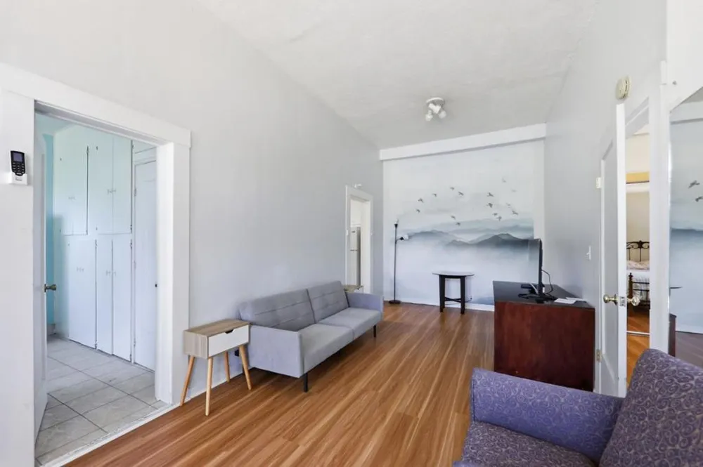 496 6th Street Montara, CA 94037