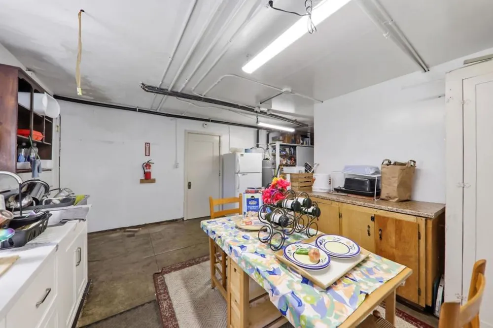 496 6th Street Montara, CA 94037