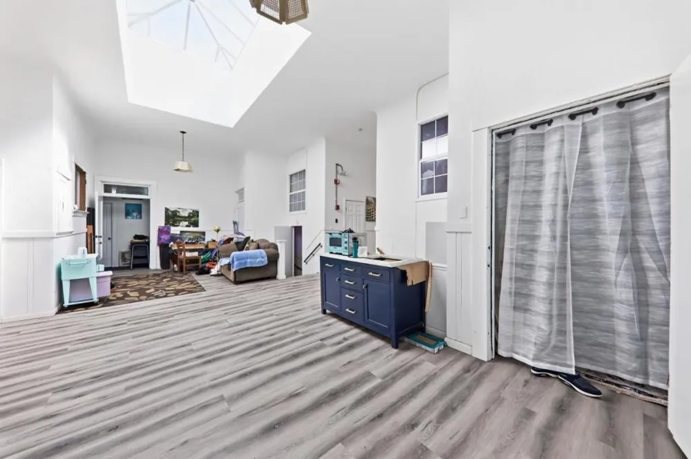 496 6th Street Montara, CA 94037