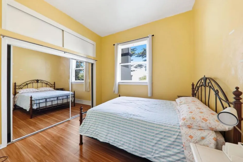496 6th Street Montara, CA 94037