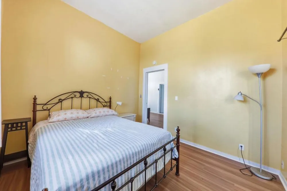 496 6th Street Montara, CA 94037
