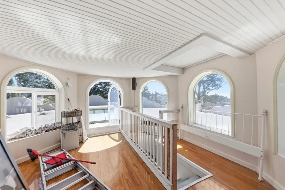 496 6th Street Montara, CA 94037