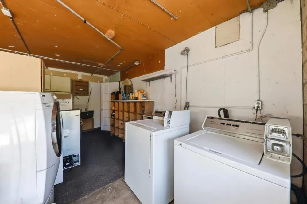496 6th Street Montara, CA 94037