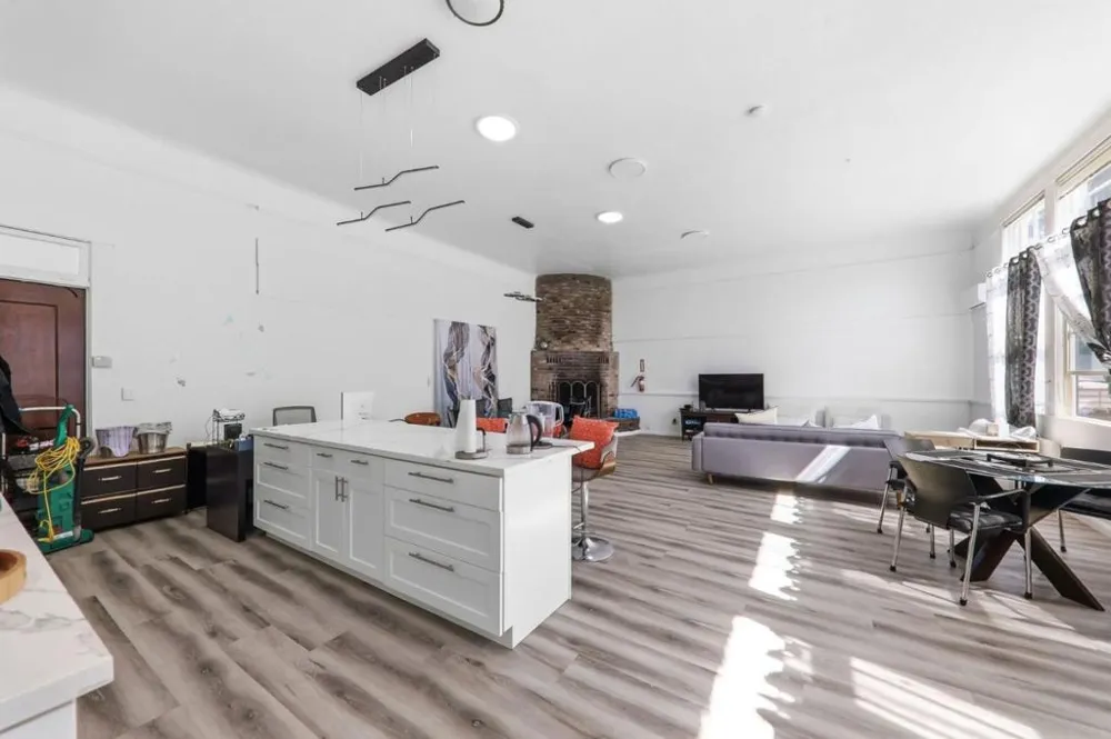 496 6th Street Montara, CA 94037