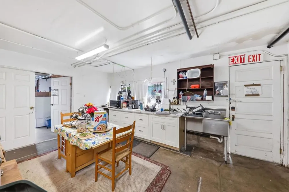 496 6th Street Montara, CA 94037
