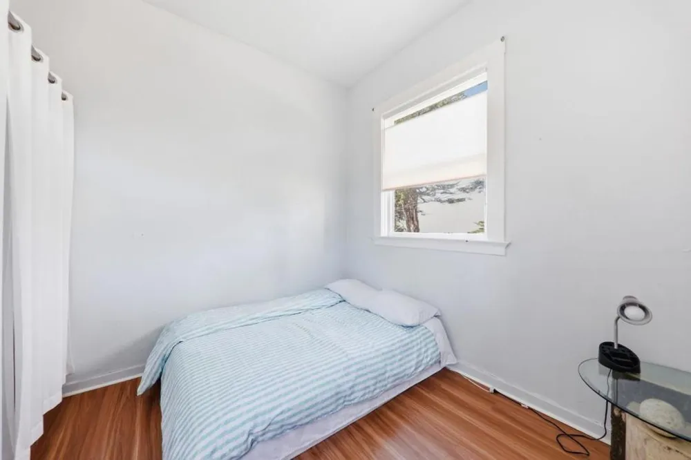 496 6th Street Montara, CA 94037