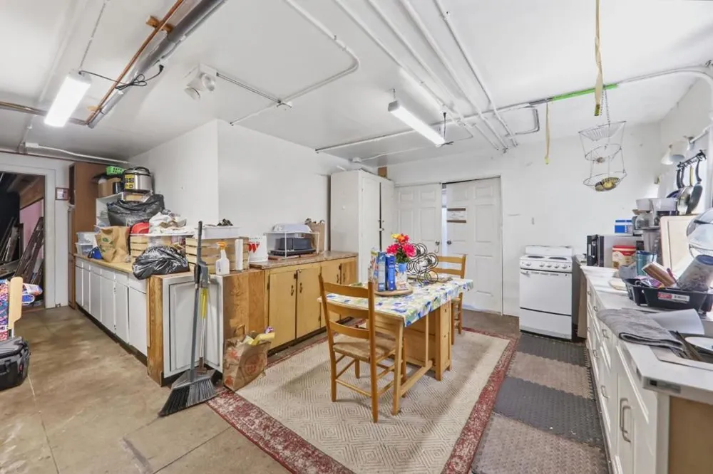 496 6th Street Montara, CA 94037