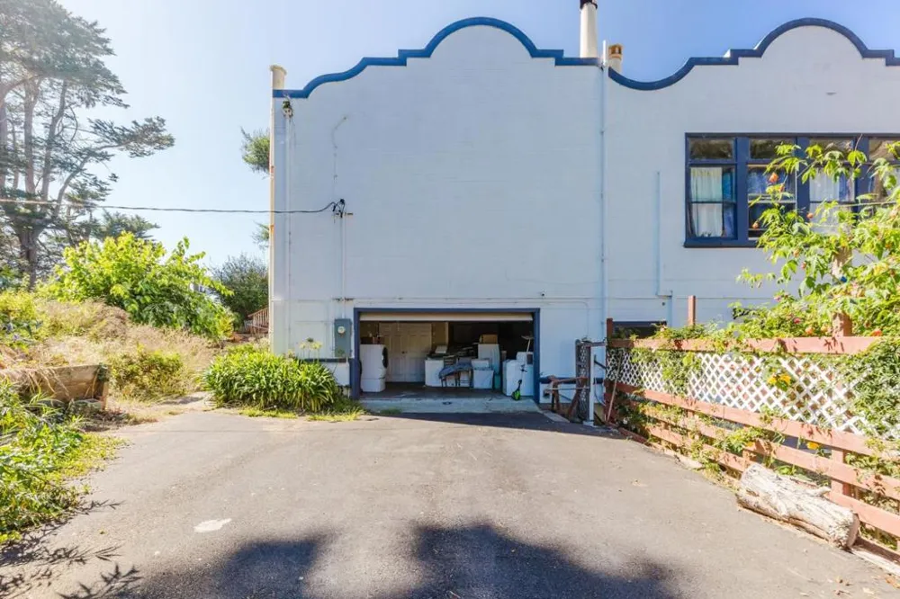 496 6th Street Montara, CA 94037