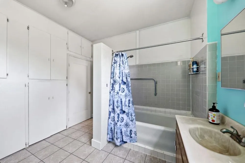 496 6th Street Montara, CA 94037