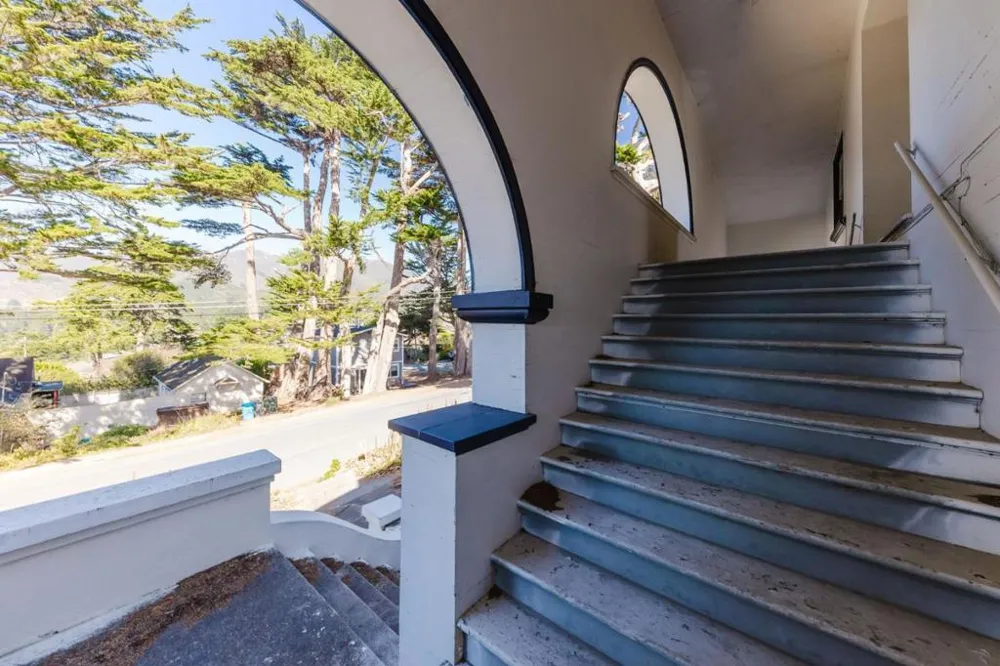496 6th Street Montara, CA 94037