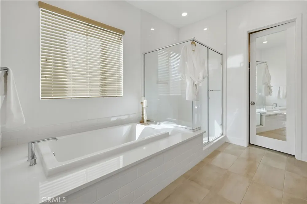 26720 Afton Lane Valencia, CA 91381