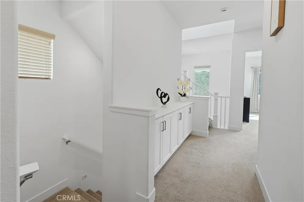26720 Afton Lane Valencia, CA 91381