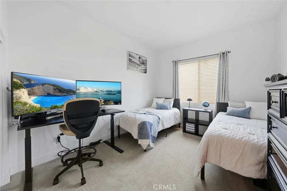 26720 Afton Lane Valencia, CA 91381