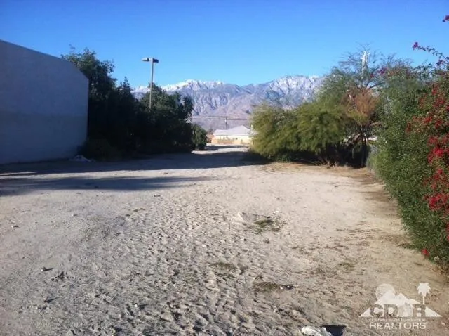 32421 Date Palm Drive Cathedral City, CA 92234