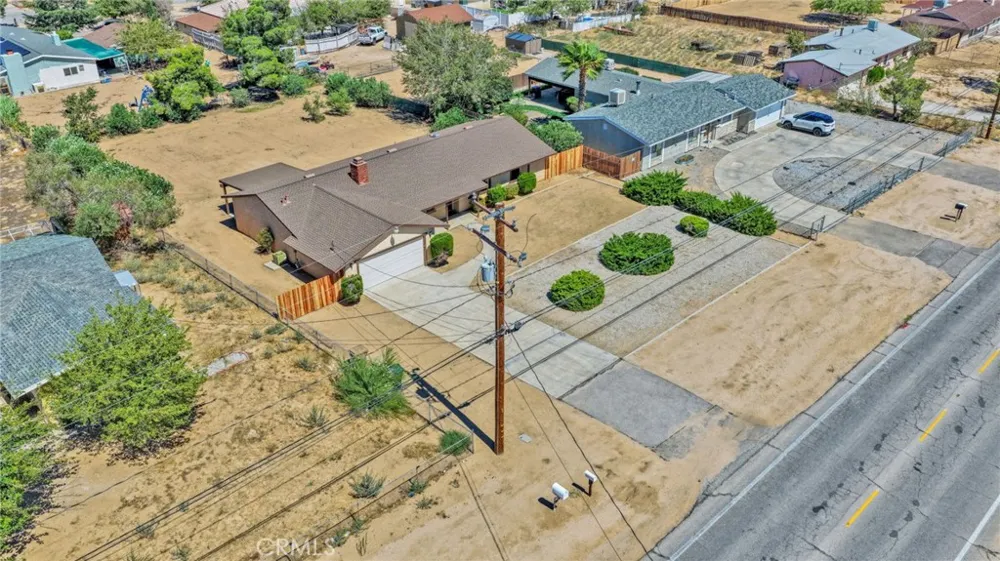 18256 Danbury Hesperia, CA 92345