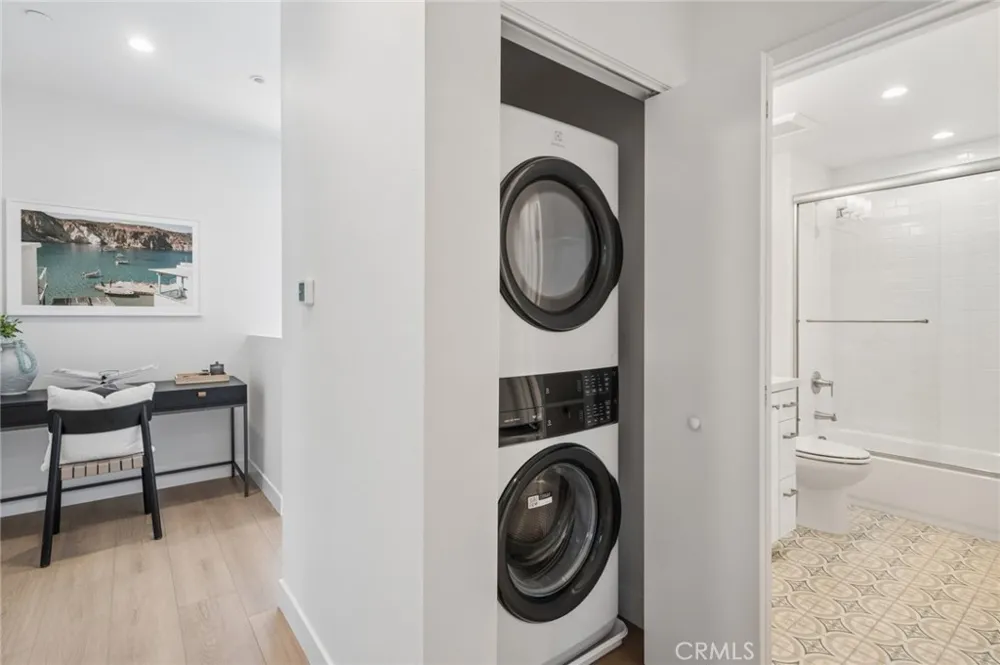 374 Hamilton Street #A101 Costa Mesa, CA 92627
