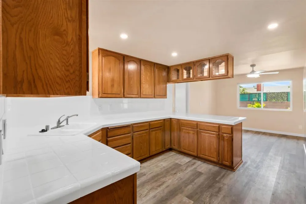 926 Maria Way Chula Vista, CA 91911