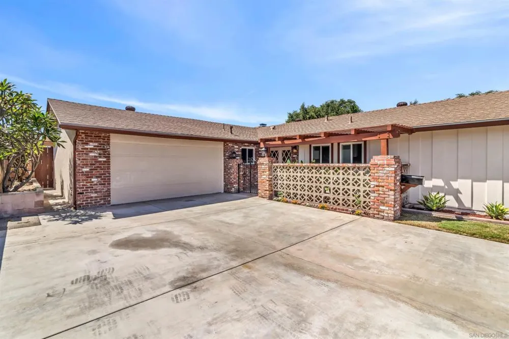 926 Maria Way Chula Vista, CA 91911