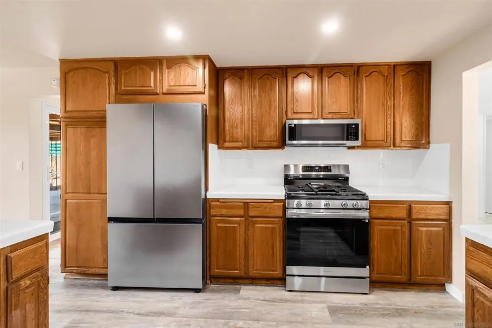 926 Maria Way Chula Vista, CA 91911