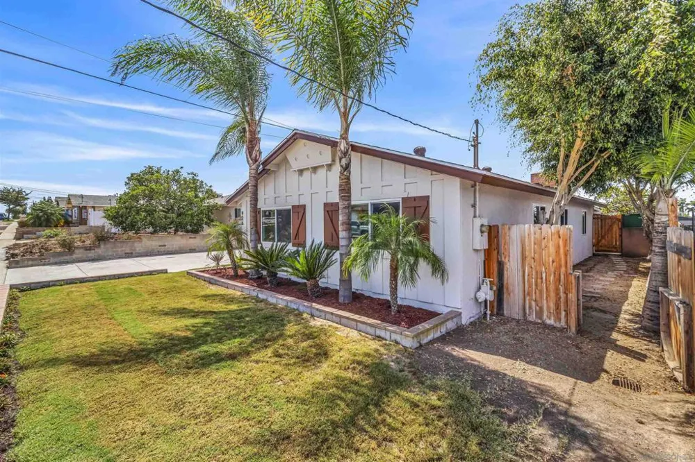 926 Maria Way Chula Vista, CA 91911