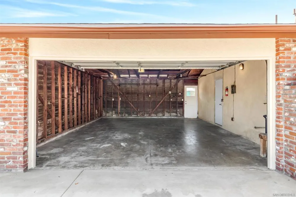 926 Maria Way Chula Vista, CA 91911