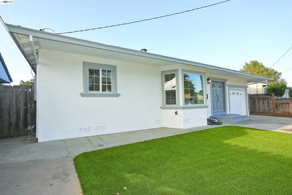 361 Tippecanoe Ave Hayward, CA 94544