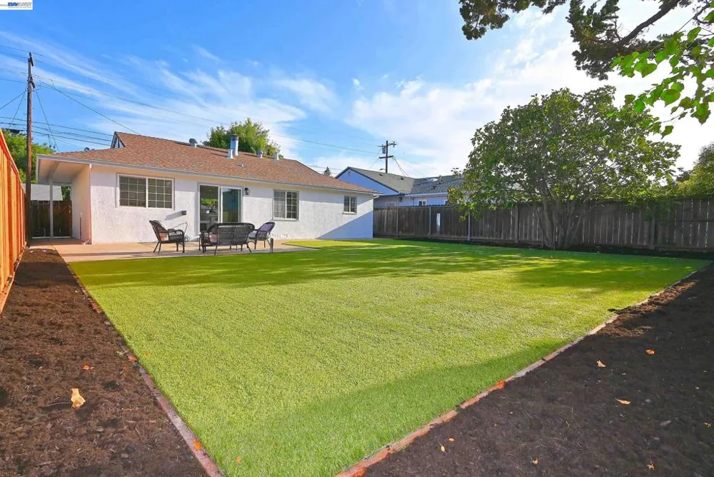 361 Tippecanoe Ave Hayward, CA 94544