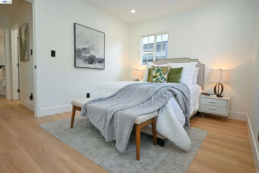 361 Tippecanoe Ave Hayward, CA 94544