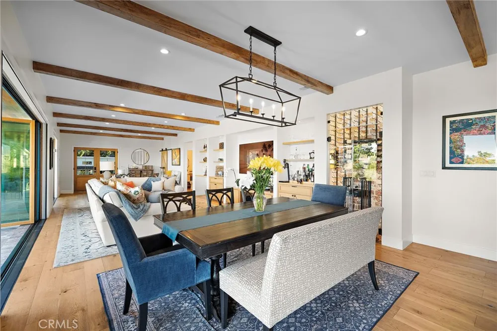 17879 Ridgeway Granada Hills, CA 91344