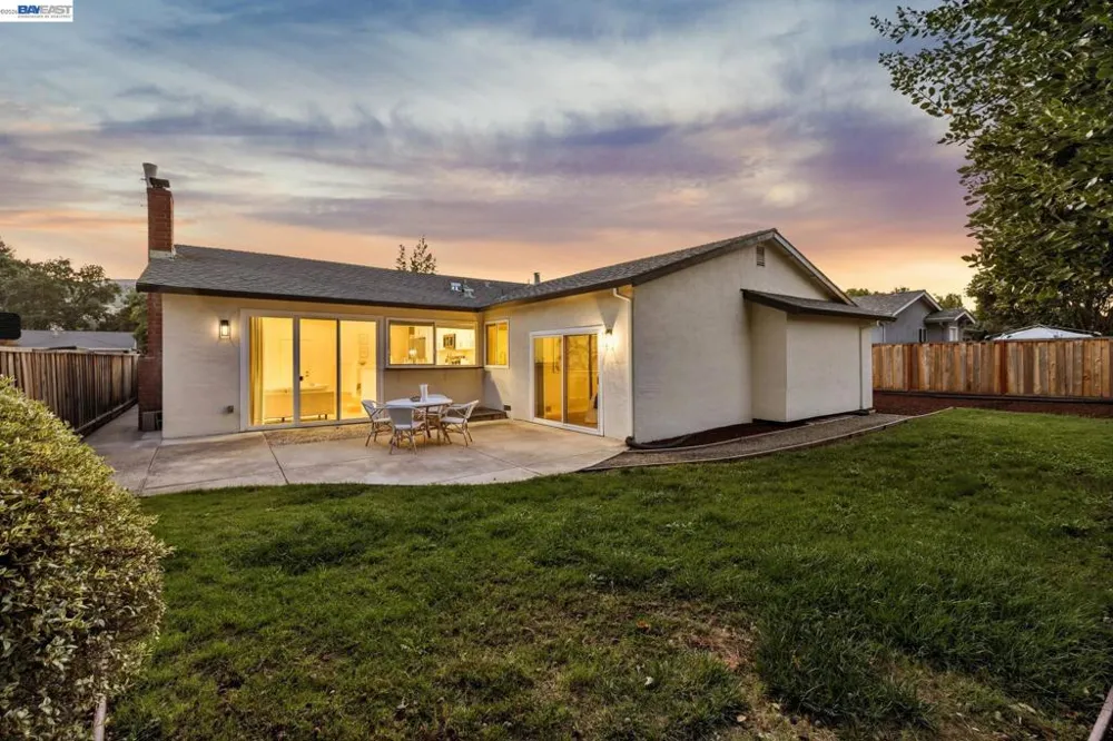 9802 Davona Dr San Ramon, CA 94583