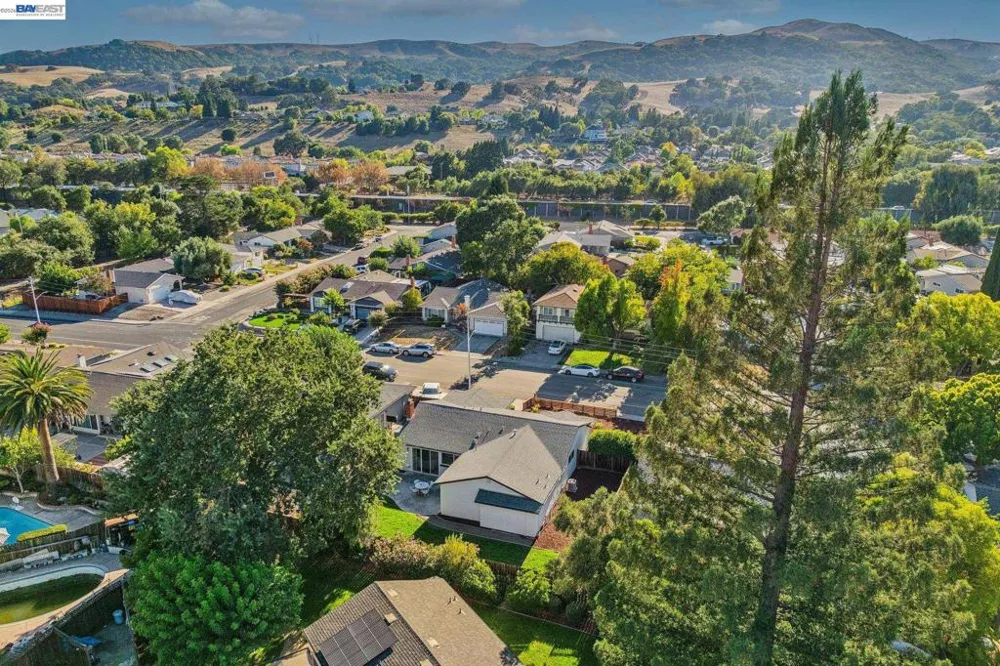 9802 Davona Dr San Ramon, CA 94583