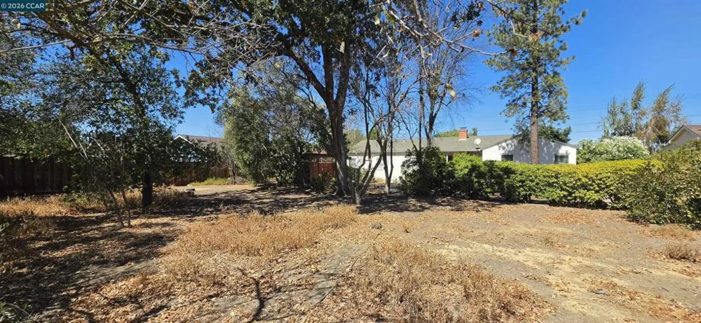 2367 Palm Avenue Livermore, CA 94550