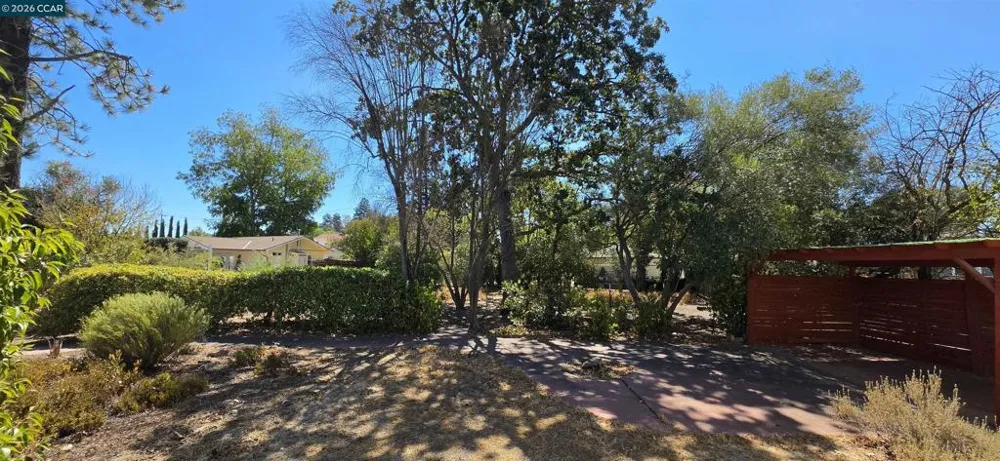 2367 Palm Avenue Livermore, CA 94550
