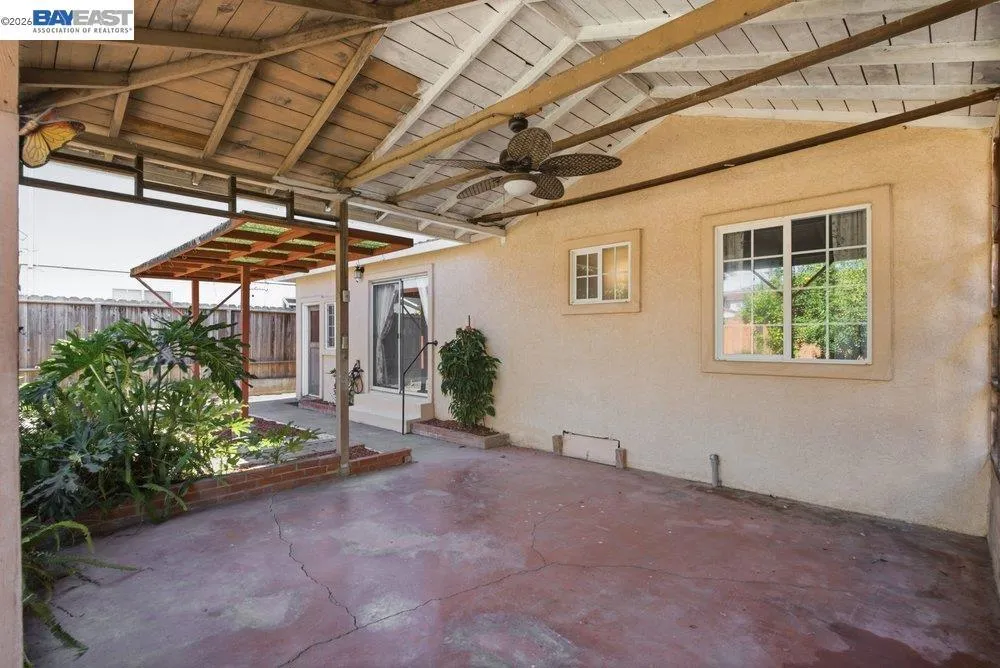 33612 8Th St Union City, CA 94587