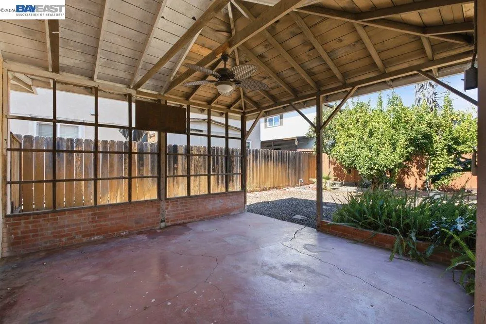 33612 8Th St Union City, CA 94587
