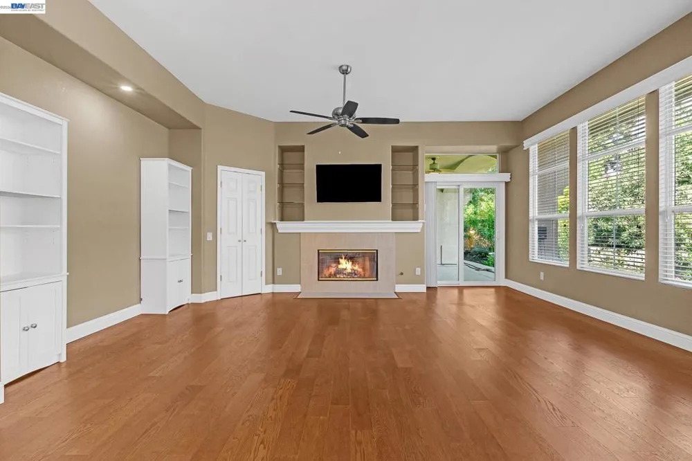 5040 Green Grove Ln Roseville, CA 95747