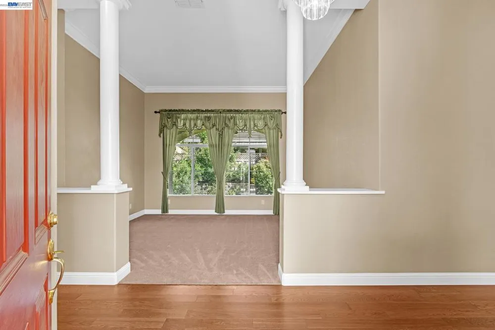 5040 Green Grove Ln Roseville, CA 95747