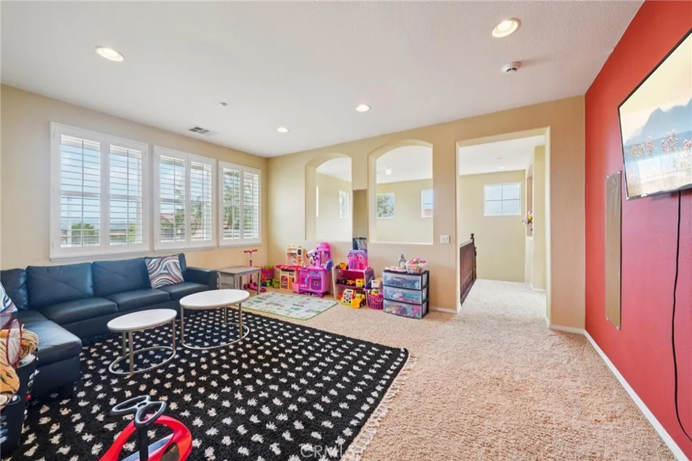 18625 Krameria Avenue Riverside, CA 92508