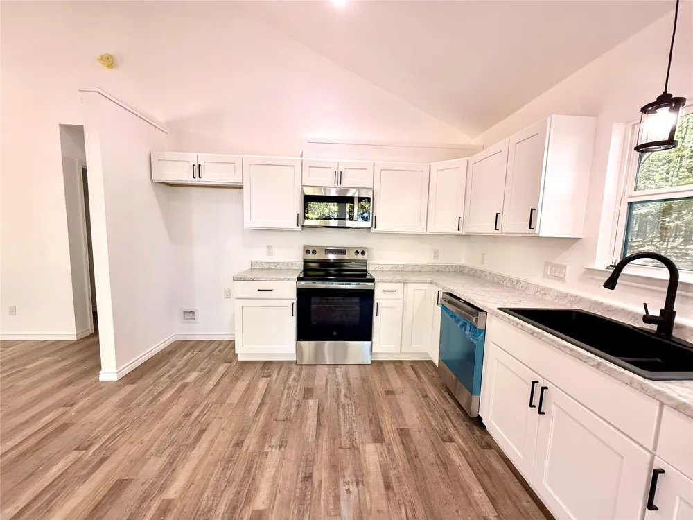 4161 County Road 3230 Mineola, TX 75783