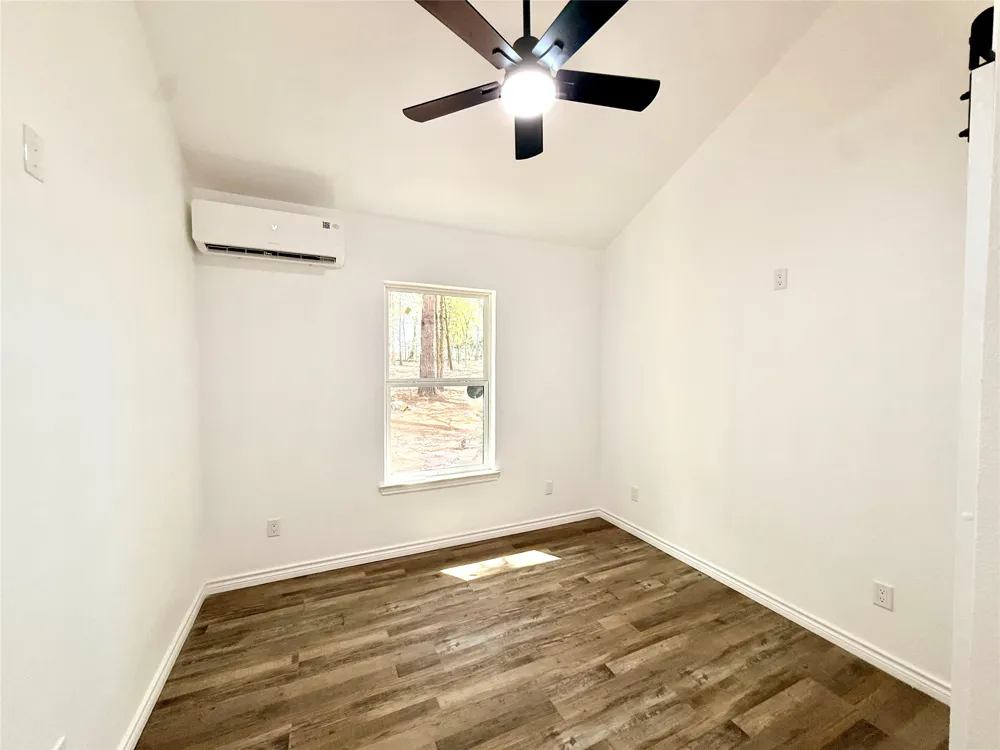 4161 County Road 3230 Mineola, TX 75783